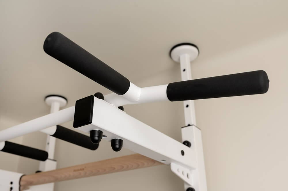 Sprossenwand zu Boden-Deckenmontage